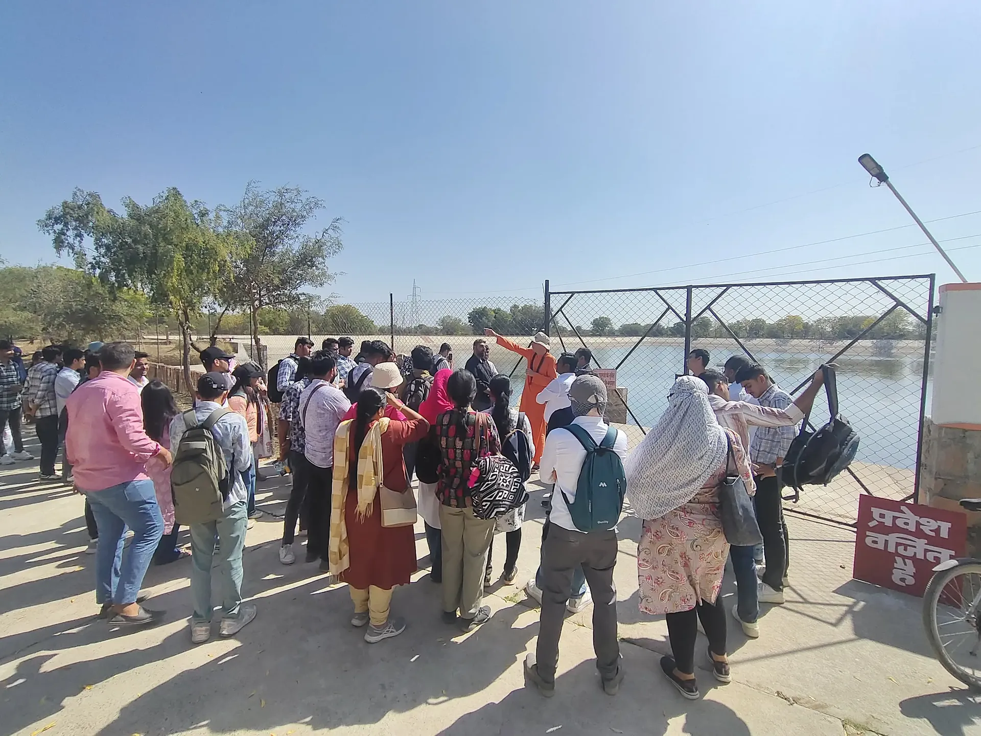 students-of-mbm-university-jodhpur-visit-the-om-ashram-jadan bodyImage